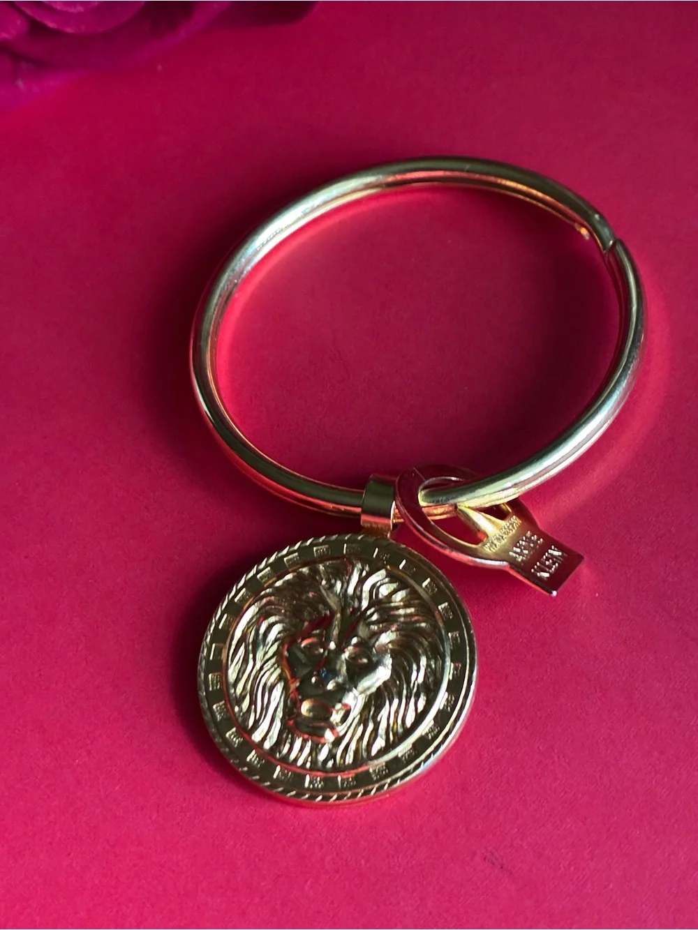 Anne Klein Gold Lion Medallion Key Ring